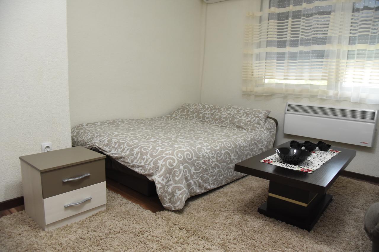 Apartmani Sofronic Loznica 1 Exteriér fotografie